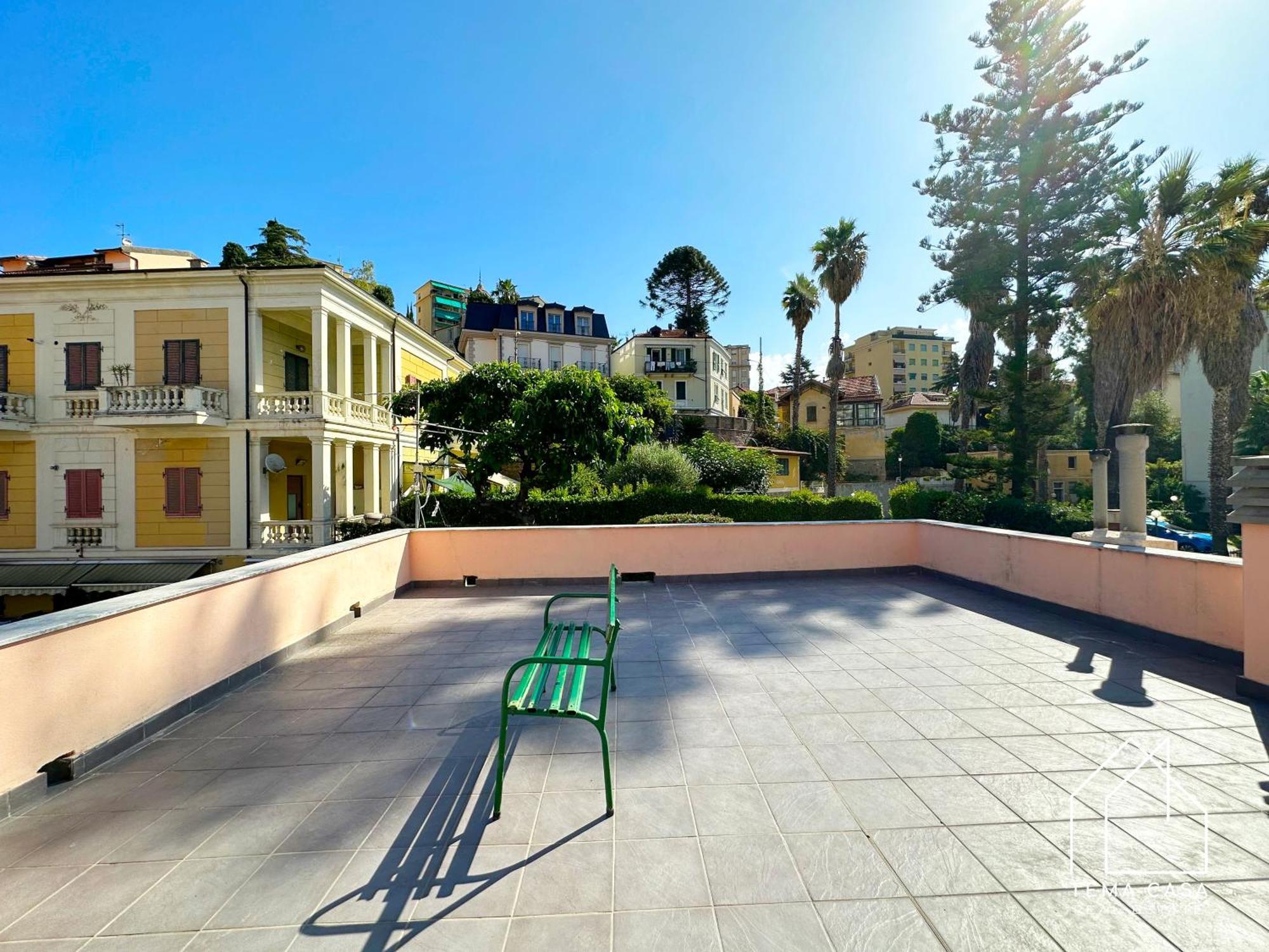 Casa Di Luca - Le Sorelle - A 1 Minuto Dal Centro Villa Sanremo Exterior foto